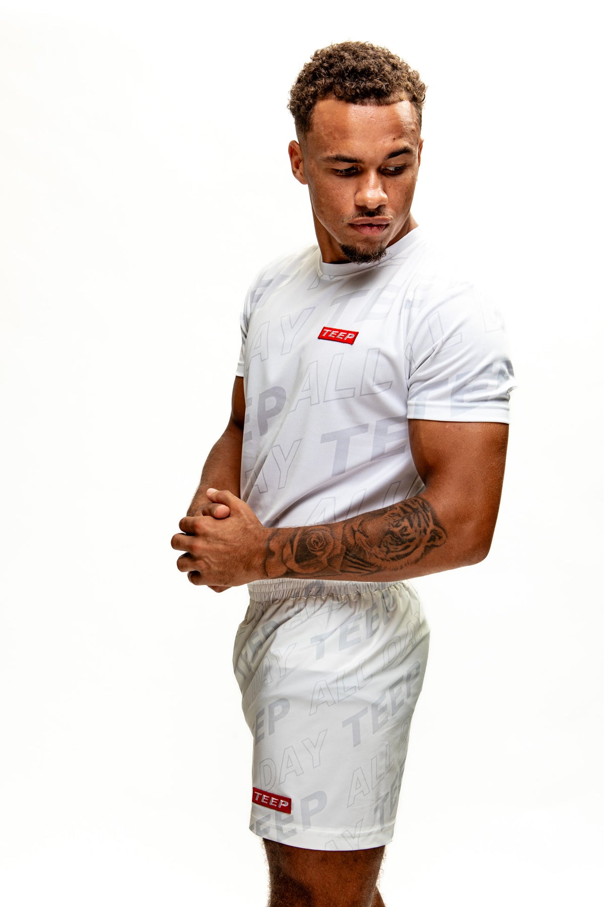 White Muay Thai Gym Shorts for Men's - High Quality Sports Activewear …

